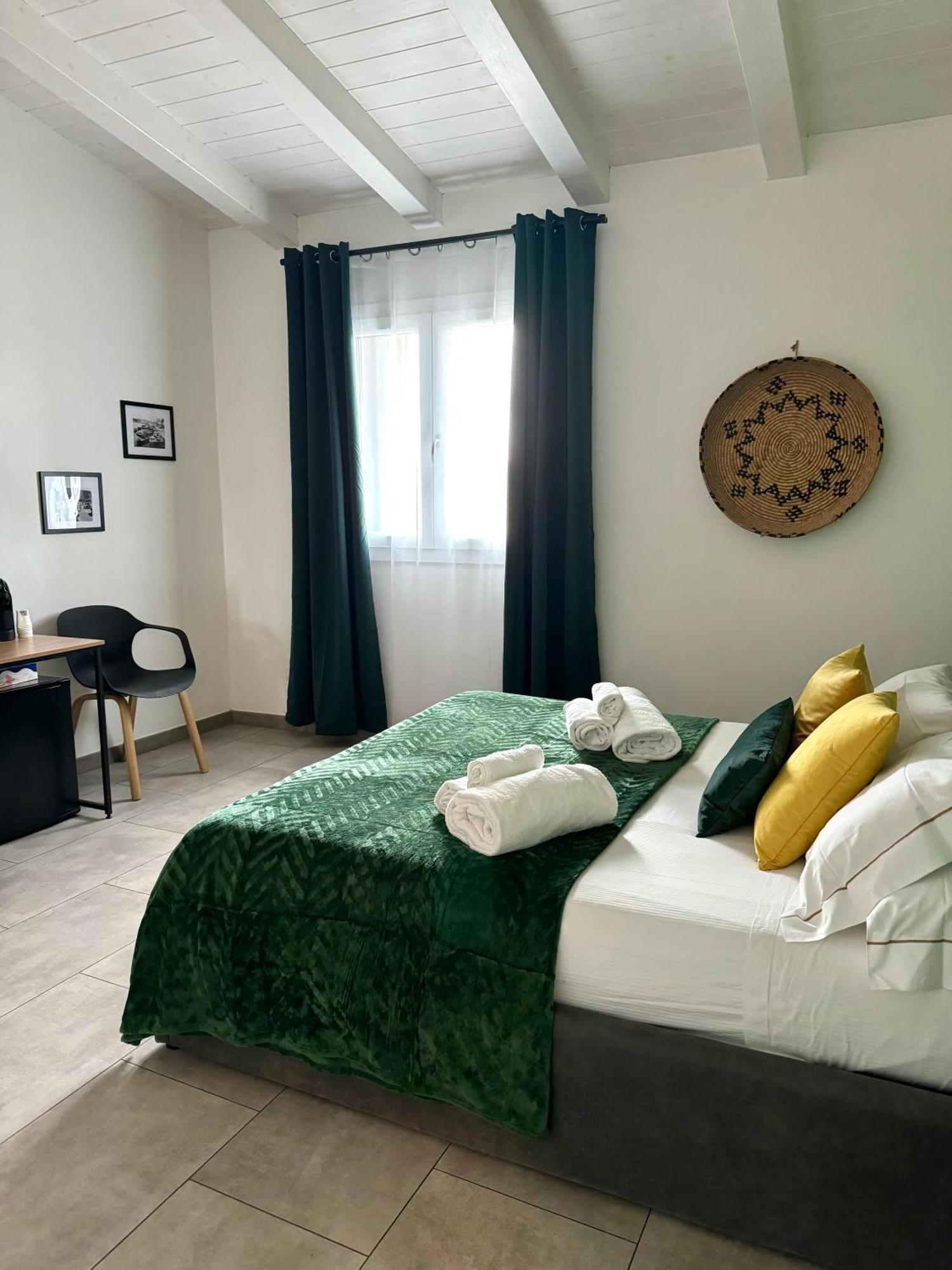 Citroom - Green City Rooms オルビア エクステリア 写真